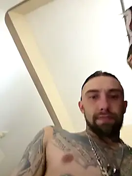 Shower time - video by Fuckboy4public cam model