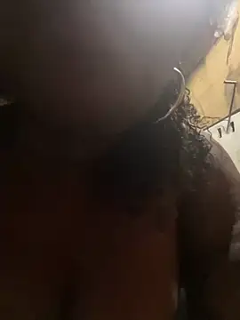 [30 Mar 23:41] Private Show