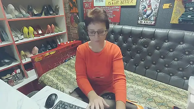 high heels orange,naked ,fuck ass,fuck pussy - video by Lily4yourfun cam model