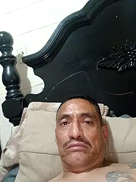 [13 Mar 00:32] Public Show - vidéo du modèle de showcams Innsaciable