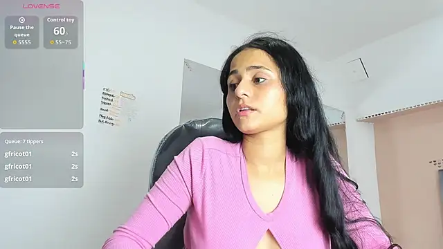 A glorious view so close to my pussy while i'm masturbating - βίντεο μοντέλου Giselle_Roldan