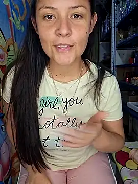 Squirt Dildo 22CM - video by Niidia cam model