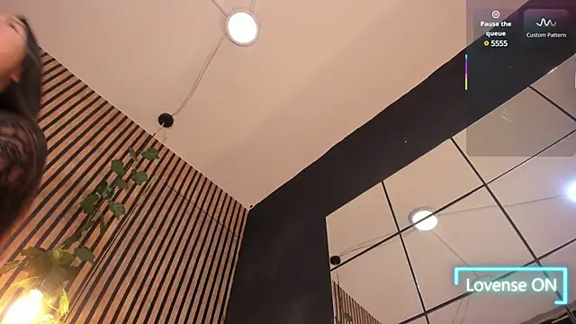 Bright ass - video by Victoria_Ponce1 cam model