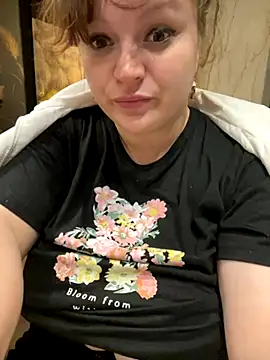 [28 Sep 22:15] Public Show - video by Eva_Evushka cam model