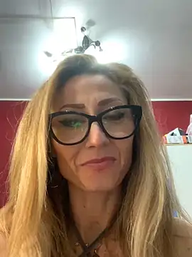 PVT FINGER PUSSY mi infilo piu dita  che po0sso nella figa - video by harleyejoker1 cam model