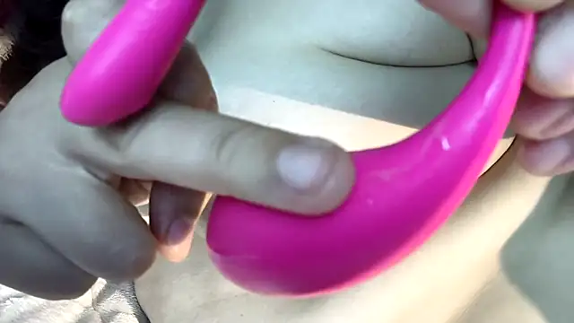 [29 Dec 07:17] Public Show - video by AngelwithEcup cam model