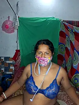 [15 Jul 23:58] Private Show - video by Real_Desi_Couple cam model