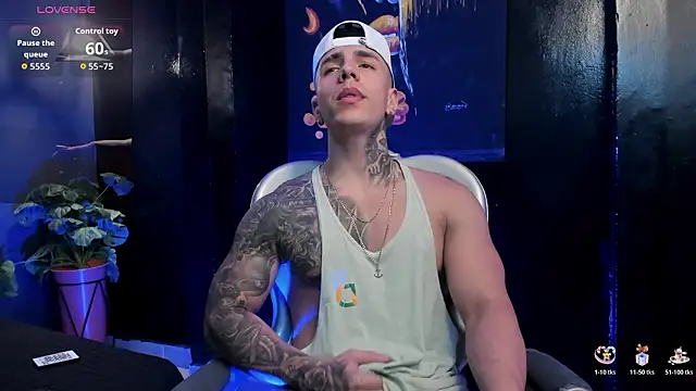 [5 Mar 14:46] Private Show - video by SalvatoreDmore cam model