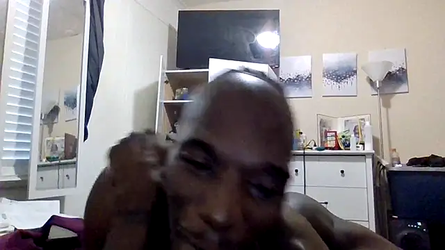 [2 Jul 14:16] Private Show - clip cu Shawtyblaque21 model videochat