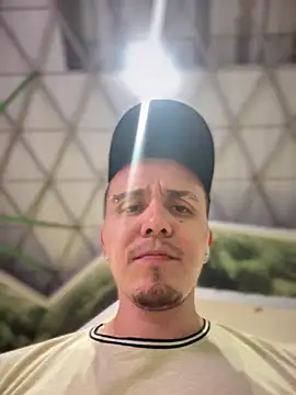 [15 Sep 19:49] Private Show in shopping Mall 😏🤫 – видео вебкам-модели adam-rivera