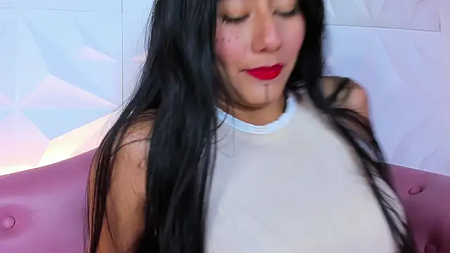 fuck Sexy Pochantas 💥🥰 - video by CarlaAlvez cam model