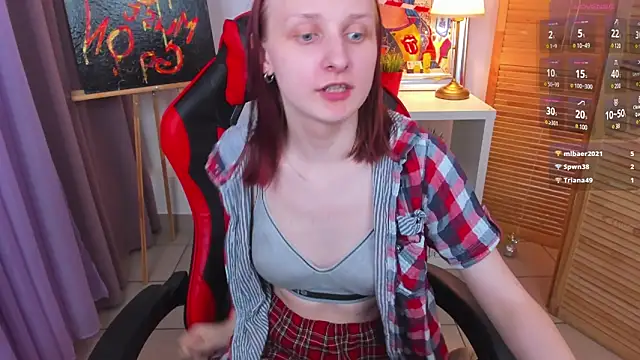 [19 Apr 12:40] Private Show - video by SallyFishery cam model