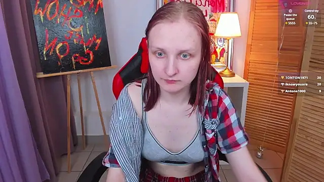 [19 Apr 14:31] Private Show - video by SallyFishery cam model