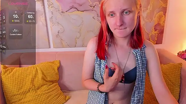 [15 Jun 15:38] Spy Show - video by SallyFishery cam model