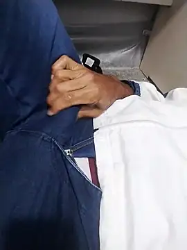 [30 Sep 02:34] Public Show - video by Alex011277 cam model