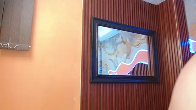 Bouncing tits ... 🍒