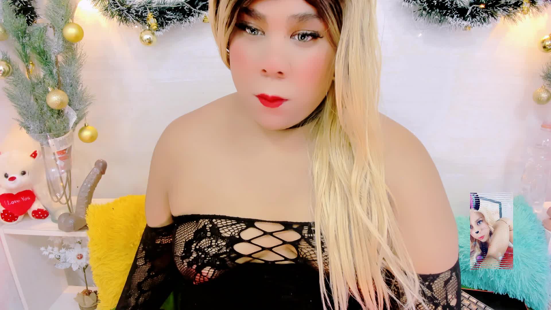 [19 Dec 07:10] Private Show - cristall_hott主播的视频