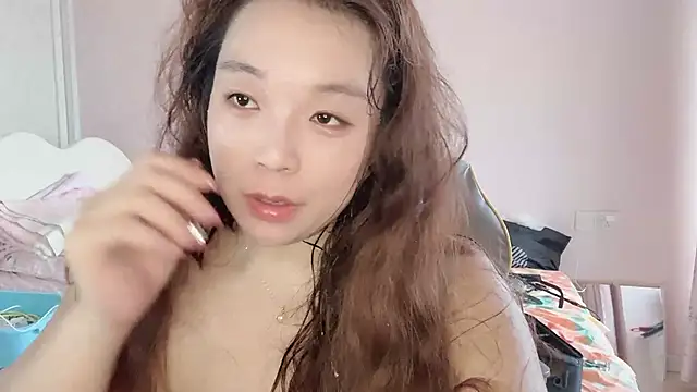 Private Show自慰潮吹女上骑乘 - video by Z30966903S cam model