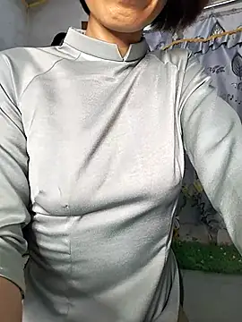 [7 Jun 18:57] Private Show－カメラキャストのLucy_limonの動画