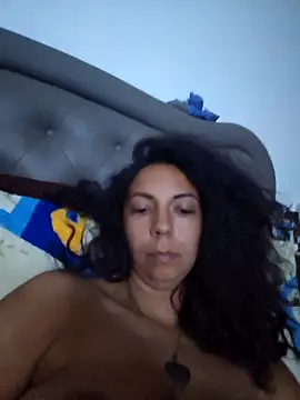 Rub my clitoris - clip cu naughty69curls model videochat