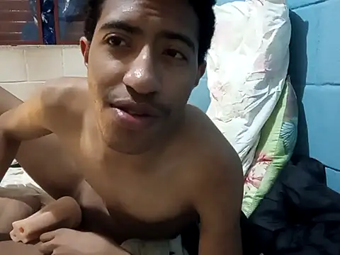 [29 Jun 06:10] Private Show - video by matheusroger cam model