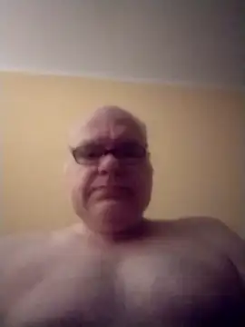 [9 Jan 06:05] Public Show – video modela na kameri jk6t