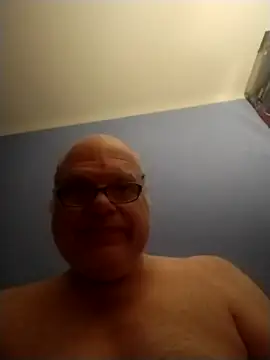 [16 Jan 22:54] Public Show - Video von jk6t Cam-Model