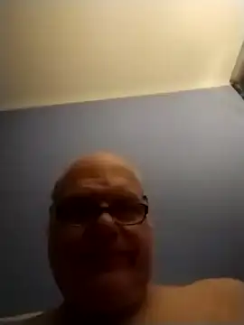 [7 Feb 02:25] Public Show – video modela na kameri jk6t