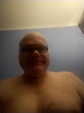 [13 Feb 23:22] Public Show - vídeo de la modelo de cam jk6t