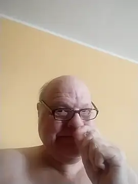 [15 Feb 15:49] Public Show - jk6t adlı kamera modelinin videosu