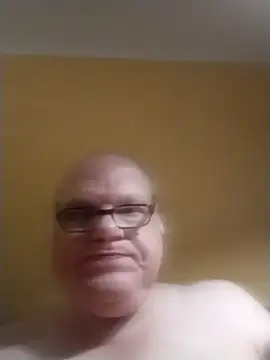 [18 Feb 23:10] Public Show - video di jk6t modella di cam