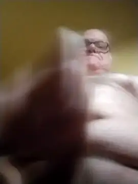 [18 Feb 22:48] Public Show – video modela na kameri jk6t