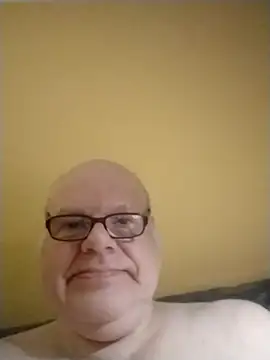 [1 Mar 18:55] Public Show – video od webkamerové modelky jk6t