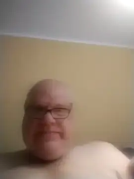 [18 Aug 19:24] Public Show - video by jk6t cam model
