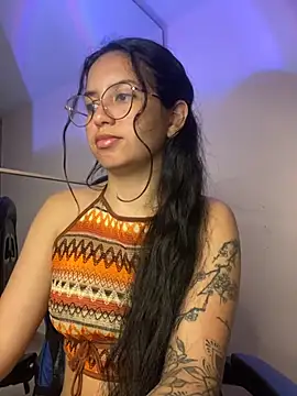 I mount my glass dildo - video by Rosita_forever_ cam model