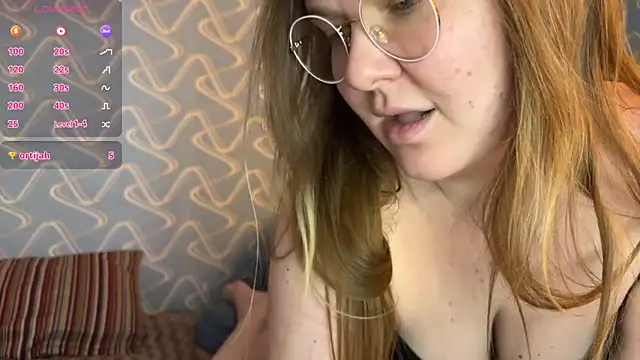 [16 Mar 12:49] Private Show: ride his cock ;)) - video by Effy_Pamela