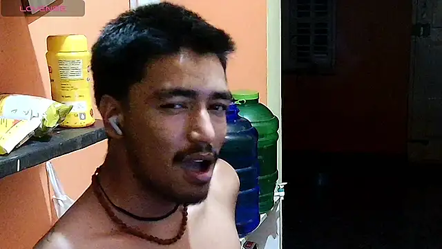 what about fan clubb – video od webkamerové modelky Gre3k_god