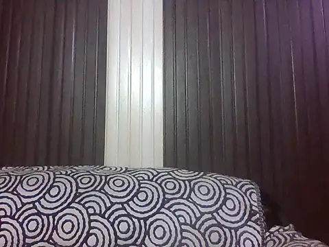 Nude and playing - Video von indihotguy Cam-Model