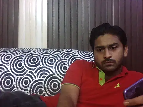 [20 Aug 23:48] dick stroke - vidéo du modèle de showcams indihotguy