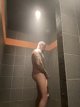 XXL SHOWER + CUMSHOT VIDEO 💦