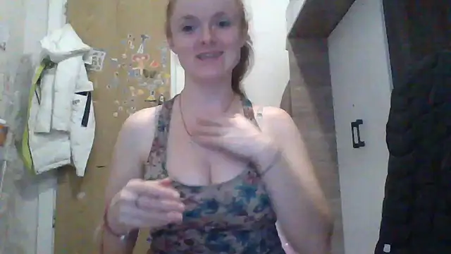 [5 Apr 17:23] Private Show - vidéo du modèle de showcams Rae_Jeannie