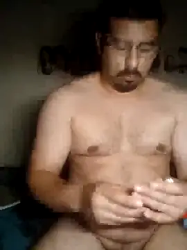 [13 Oct 05:24] getting Kloudy - ক্যাম মডেল k1oudE-এর ভিডিও