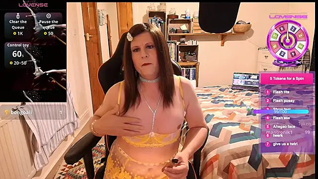 [21 Aug 19:18] Private Show - NaughtyCatherineClimax74 캠 모델의 동영상