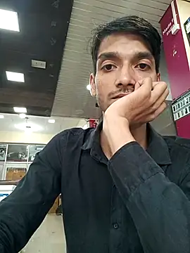 C2C show cock mastrubation - video by Iam_Yours_Dear cam model