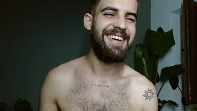 HUGE LOAD + HOT RUB - clip cu HairyRobxxx model videochat