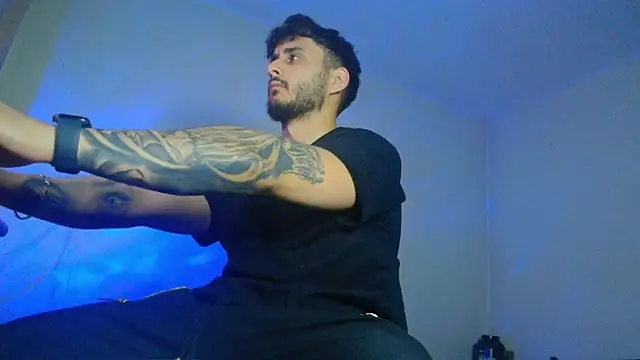 You better have a good heart rate because this video will shock you. - vídeo de la modelo de cam XanderCage99