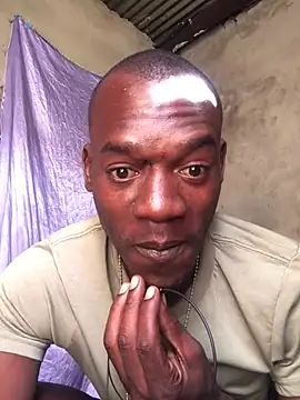 [6 May 10:20] Private Show - vidéo du modèle de showcams Kaizer1