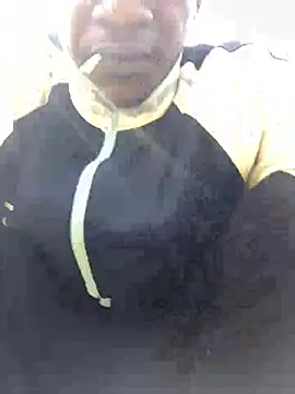 [16 Jun 10:42] Private Show - vidéo du modèle de showcams Kaizer1