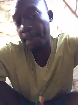 [18 Jun 14:03] Private Show - vidéo du modèle de showcams Kaizer1