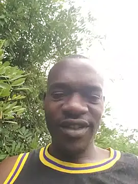 [30 Nov 08:27] Private Show - vidéo du modèle de showcams Kaizer1